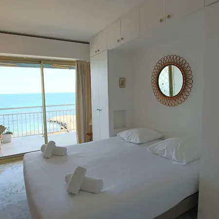 Amazing Sea View Apartment *