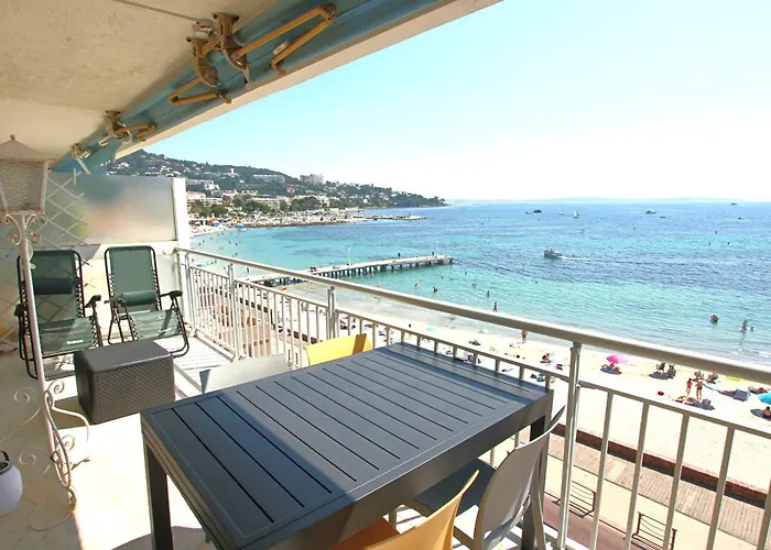 Amazing Sea View شقة كان